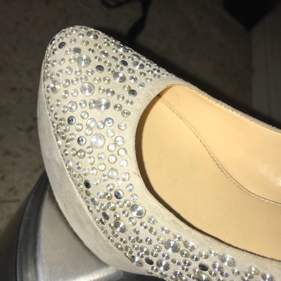 High Heels - Picture 3 of 4